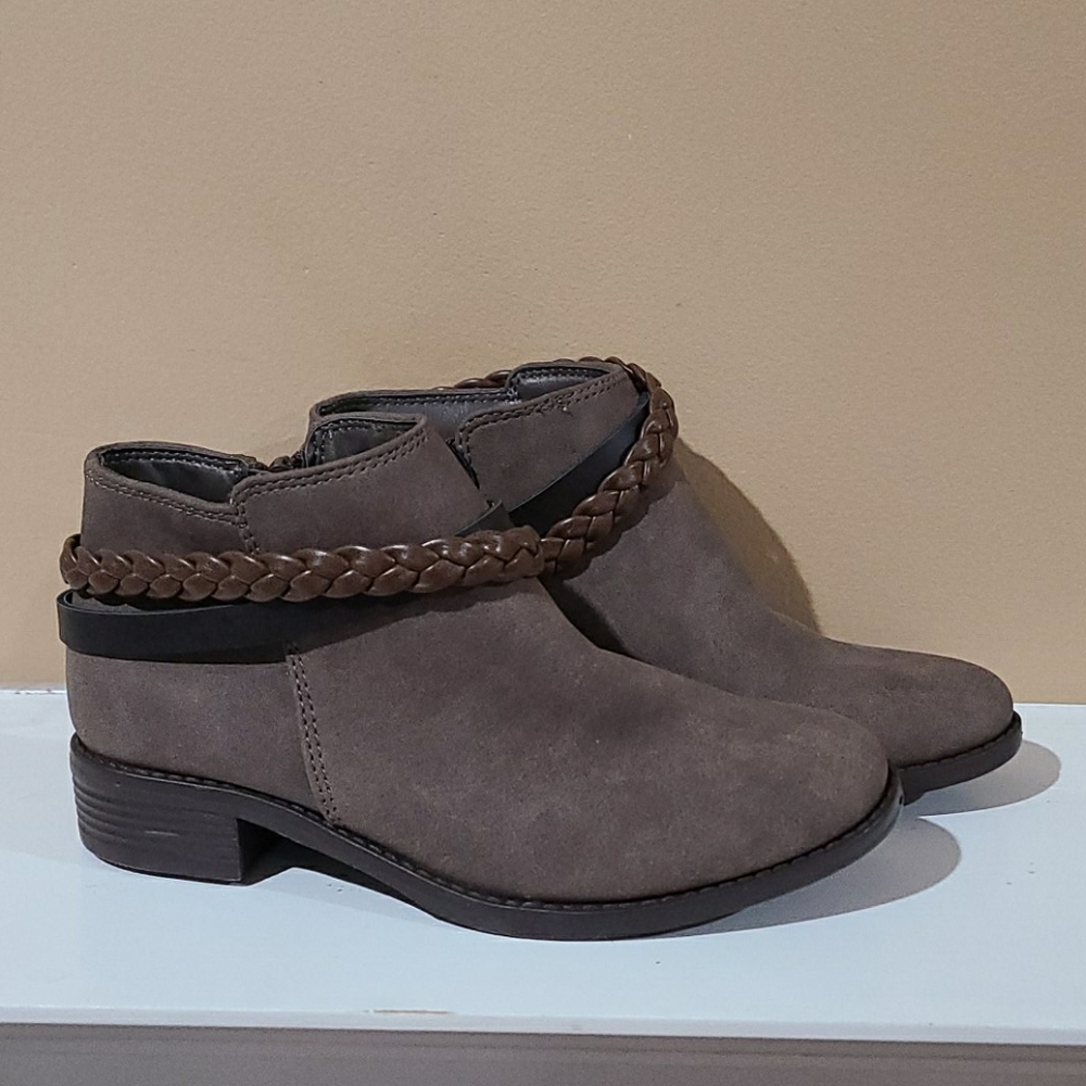 Kids Nine West boots